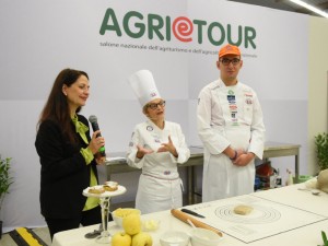 AgrieTour ad Arezzo si celebra la vacanza all aria aperta Oinos