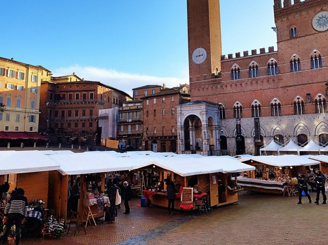 siena-mercato-nel-campo